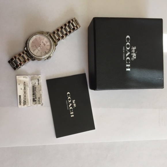 Coach Watch with Date and crystals around face - Picture 4 of 14